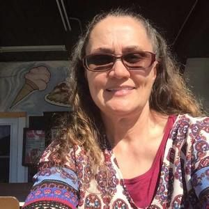 Meet your Posher, Paulette